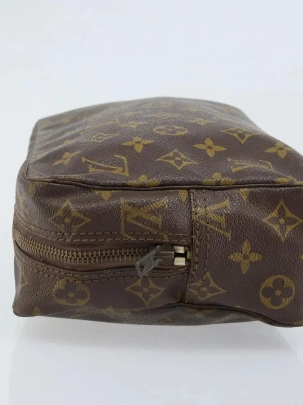 LOUIS VUITTON Monogram Trousse Toilette 28 Clutch Bag M47522 LV Auth BA10997 - Picture 4 of 16